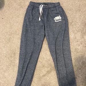 Roots Joggers sweatpants